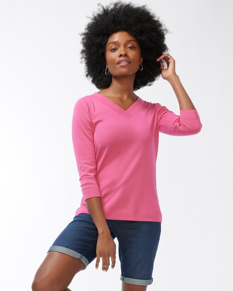 Unisex V-Neck T-Shirt - Rose