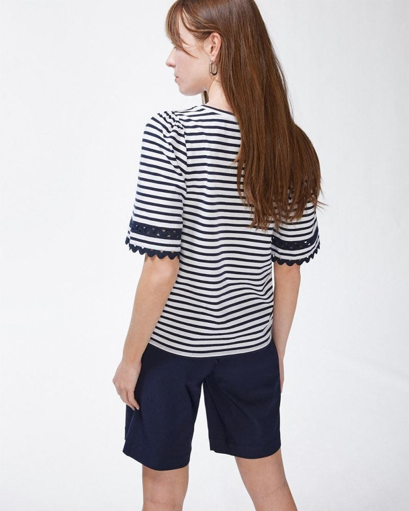 Unisex Core Lace T-Shirt